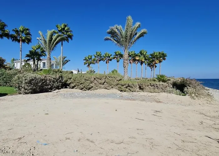 Del Mar Heated Pool *