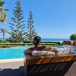 Del Mar Heated Pool