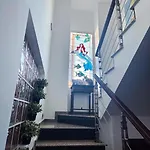 Del Mar Villa *