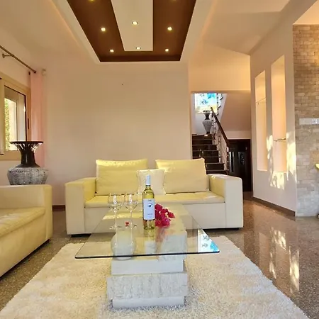 Вилла Del Mar Heated Pool Мазотос