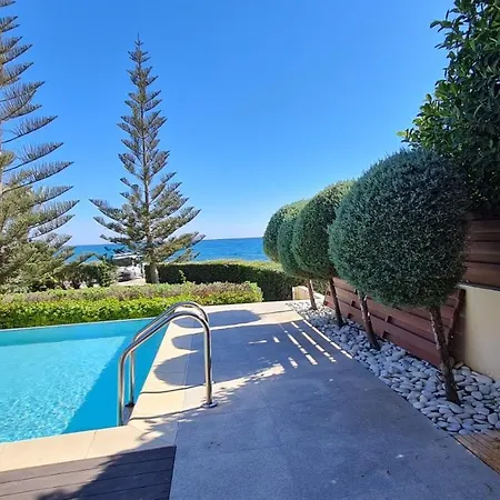 Вилла Del Mar Heated Pool