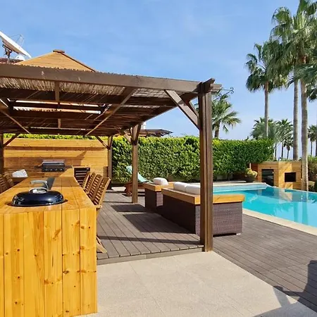 Del Mar Heated Pool Вилла Мазотос