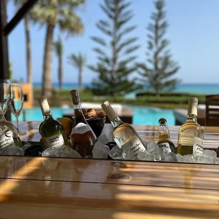 Del Mar Heated Pool Вилла