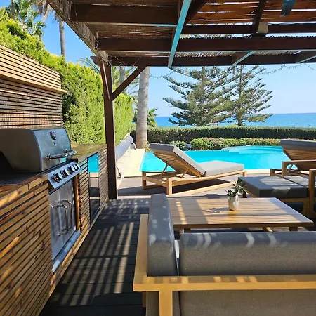 Del Mar With Heated Pool & Villa