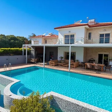 Del Mar With Heated Pool & *