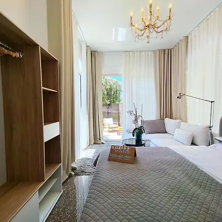Villa Del Mar With Heated Pool &