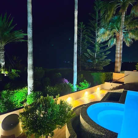 Del Mar With Heated Pool &