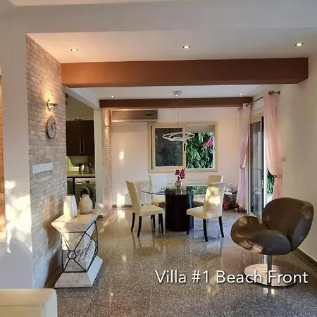 וילה Del Mar With Heated Pool & מזוטוס