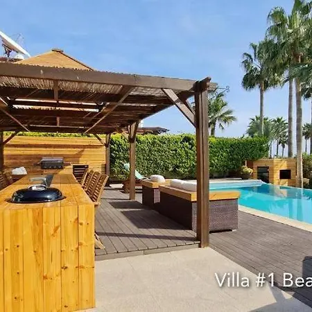 וילה Del Mar With Heated Pool & מזוטוס