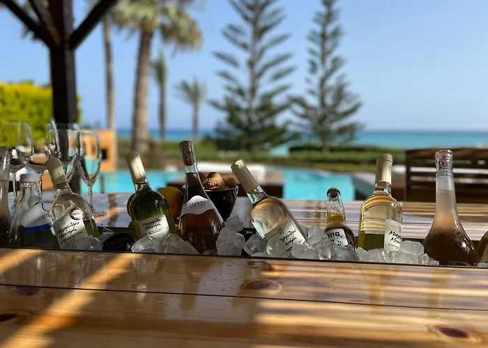 Del Mar Heated Pool Vila