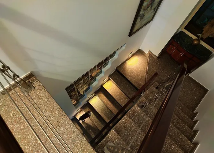 Vila Del Mar Heated Pool